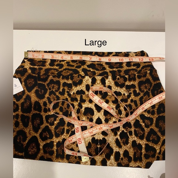 NWT Cheetah leopard Mini Skirt - Picture 11 of 13